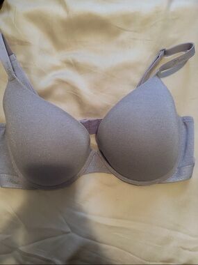 PINK Victoria's Secret Lilac Shimmer T-Shirt Bra - Light Purple